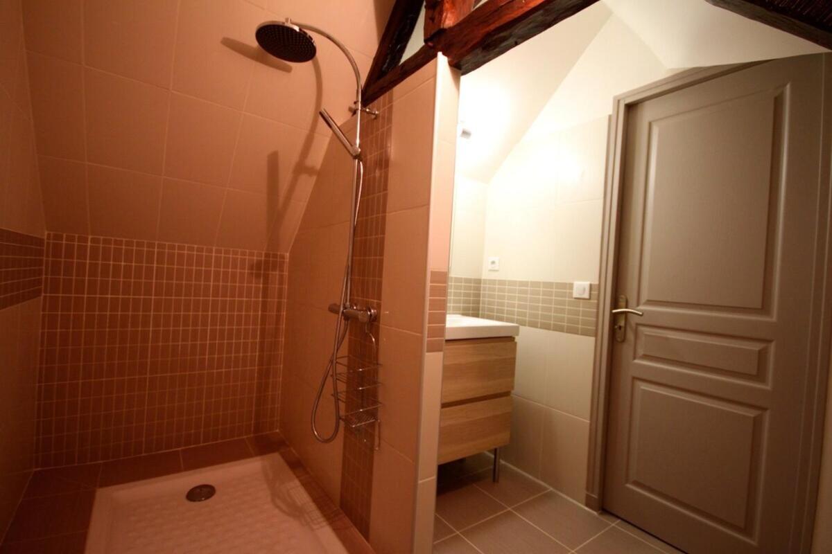 Maison De Vacances A Lissac-Sur-Couze Bagian luar foto