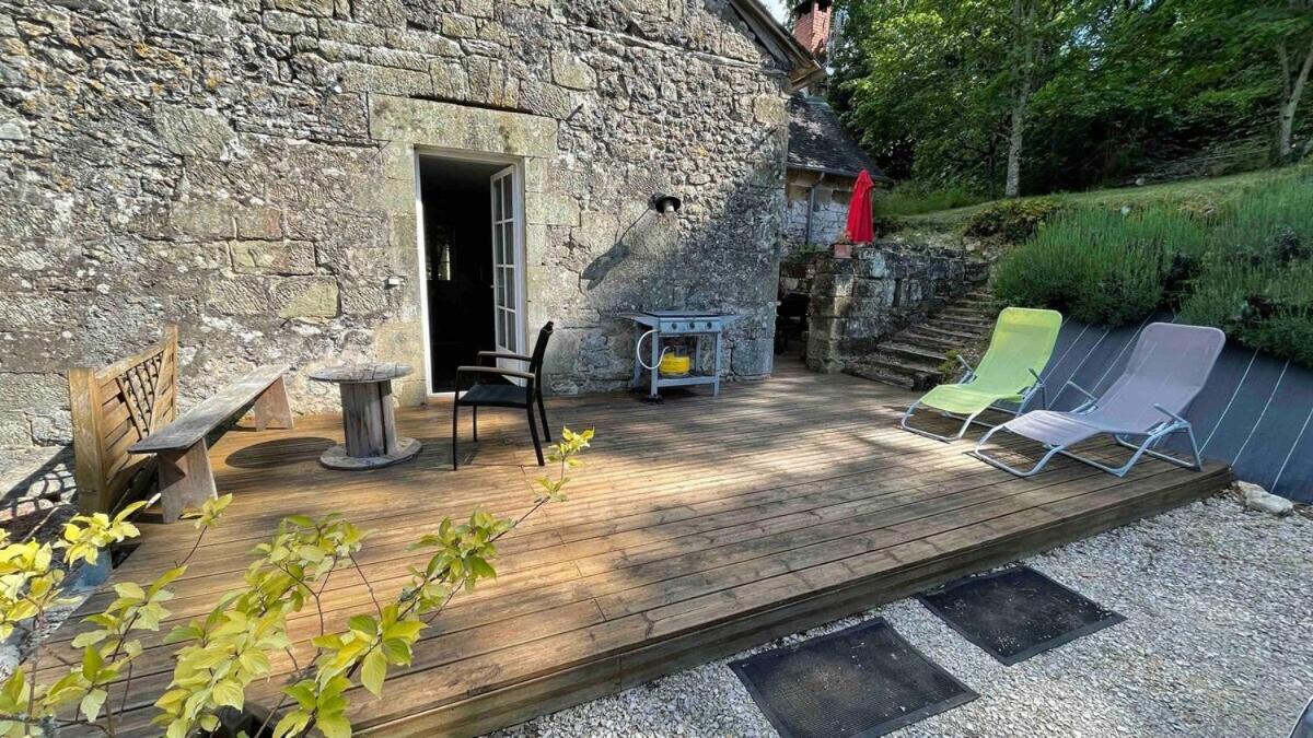 Maison De Vacances A Lissac-Sur-Couze Bagian luar foto